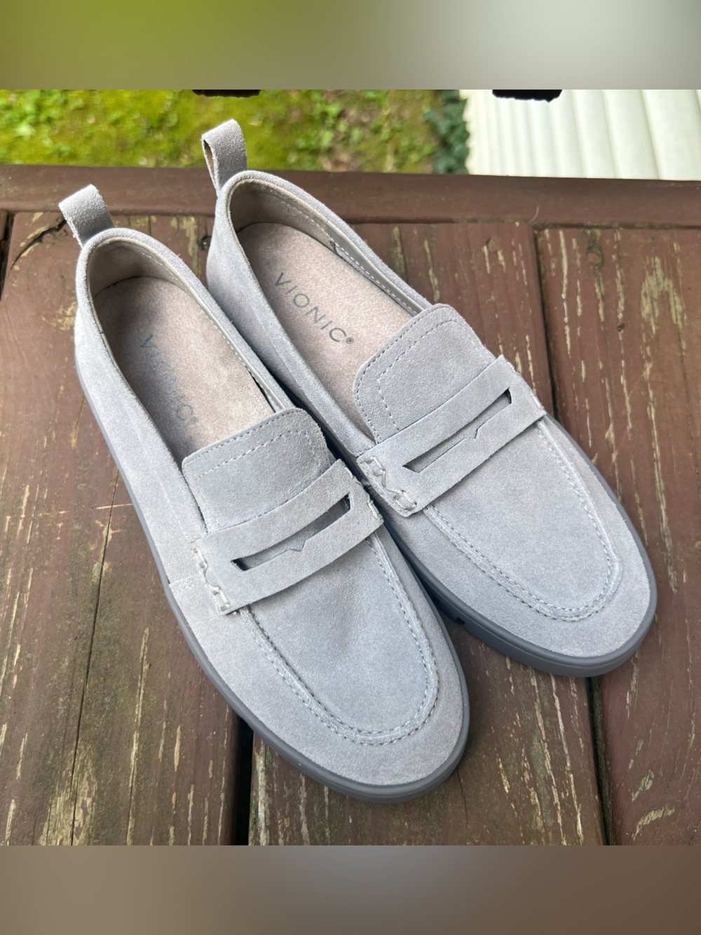 Vionic Women’s Uptown Light Gray Suede Minimalist Slip-on Penny Loafers|Size:7